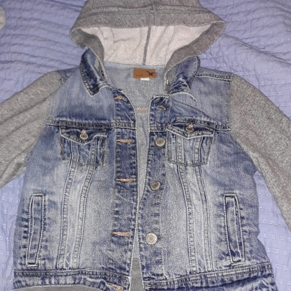 American eagle jean jacket - Picture 1 of 3